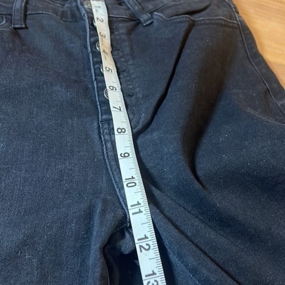 KanCan Black Distressed Jeans Size 11/29 - Picture 5 of 10